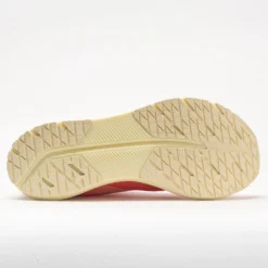 Brooks Hyperion Tempo Women's Hot Coral/Flan/Fusion Coral -BROOKS Shop 048239 4