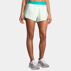 Brooks Chaser 3" Shorts Women's 25 Brooks Chaser 3" Shorts Women's -BROOKS Shop 056657 379 1