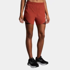 Brooks Chaser 5" 2-in-1 Shorts Women's 32 Brooks Chaser 5" 2-in-1 Shorts Women's -BROOKS Shop 056804 681 1