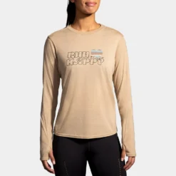 Brooks Distance Graphic Long Sleeve Women's -BROOKS Shop 057244 277 1