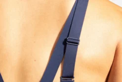 Brooks Women's Dare Underwire Run Bra - Navy (350078451) 12 Brooks Women's Dare Underwire Run Bra - Navy (350078451) -BROOKS Shop 350078 451 D1 Dare Underwire Run Bra