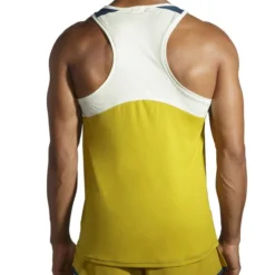 Brooks Men's Atmosphere Singlet -BROOKS Shop www brooksrunning com 211384 428 mb atmosphere singlet mens sleeveless running top